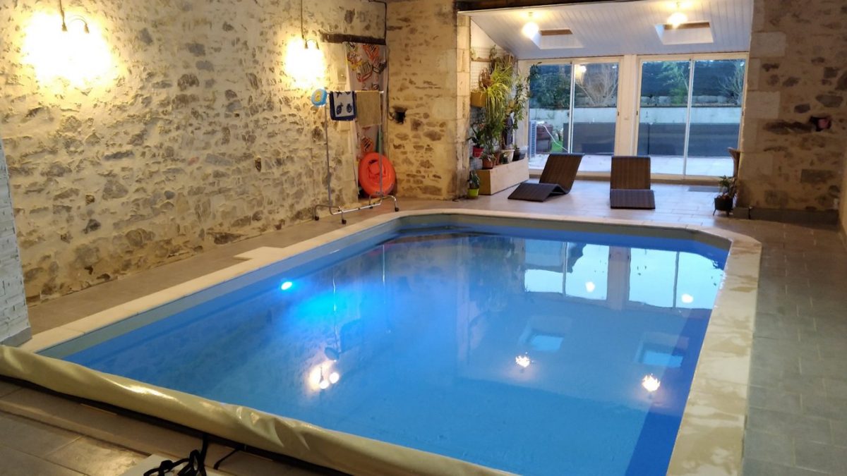 Gîte Avec Piscine Intérieure Sud Vendée Gîte Saint Cyr Des dedans