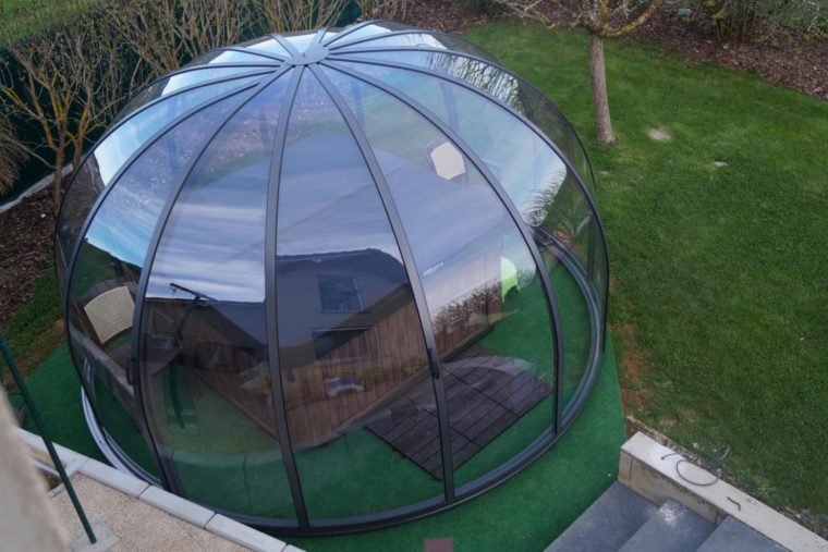abri bulle de jardin