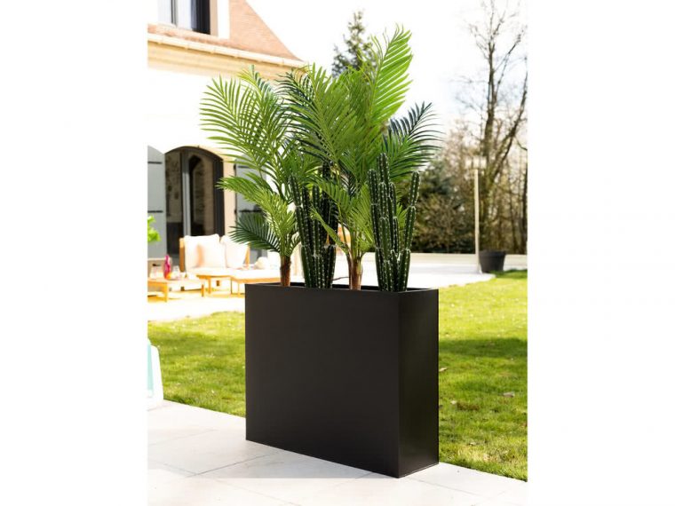 jardiniere fine et haute