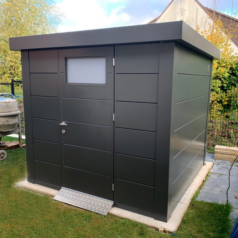 armature abri de jardin