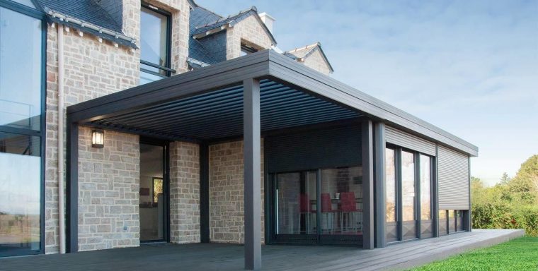 abri de jardin toit plat avec pergola