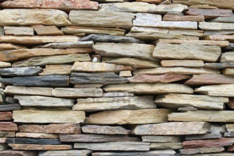 plaque de pierre pour jardin