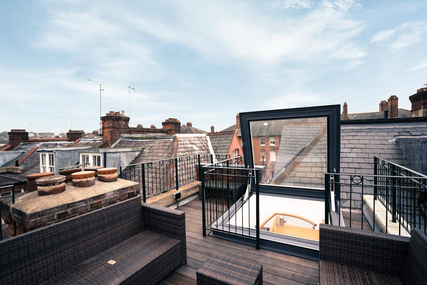 Acces toit Terrasse Fenêtre De toit D’accès Articulée Glazing Vision Europe