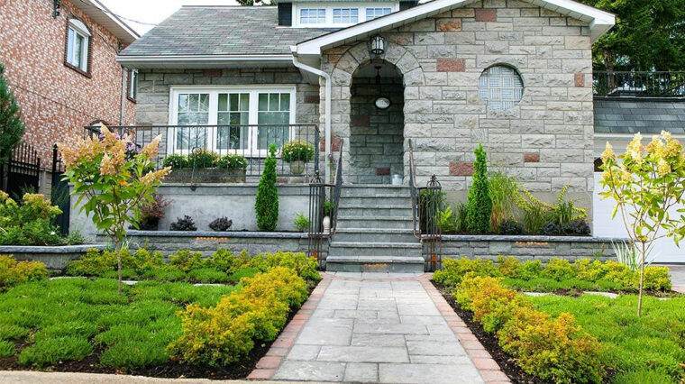 Aménagement Paysager Jardin Aménagement Paysager D Une Façade De Maison