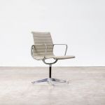 Charles Eames Fauteuil Ray and Charles Eames Ea108 Fauteuils for Herman Miller