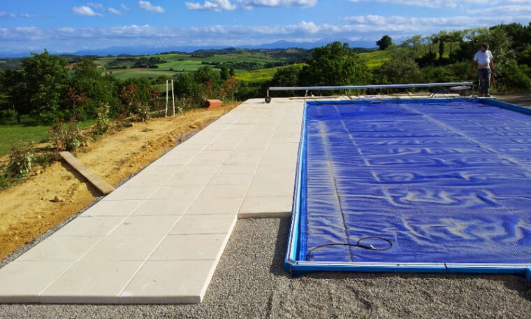 Dalle Autour Piscine Le Cours De La Vie A Gaja