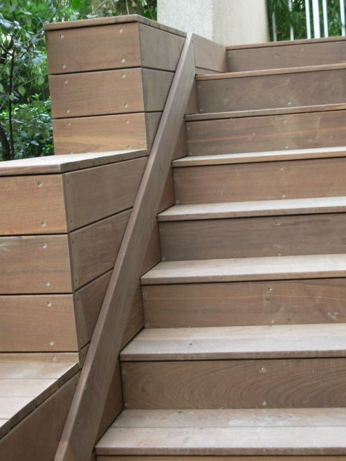 Escalier Exterieur Carrelage Réaliser Une Escalier Avec Des Lames De Terrasse En Ipé