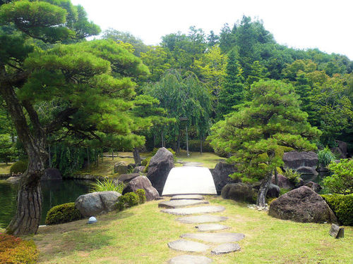 Faire Un Jardin Zen Ment Créer Un Chemin En Pierre Dans Un Jardin Zen