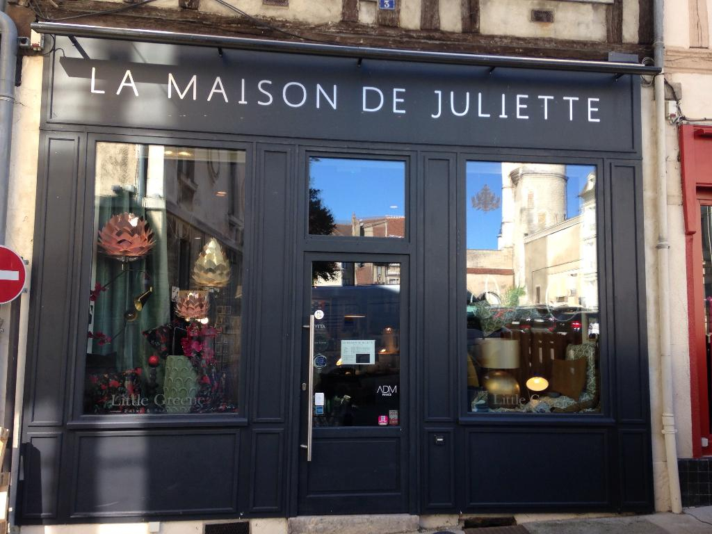Magasin Meuble Auxerre La Maison De Juliette Magasin De Meubles 3 Place