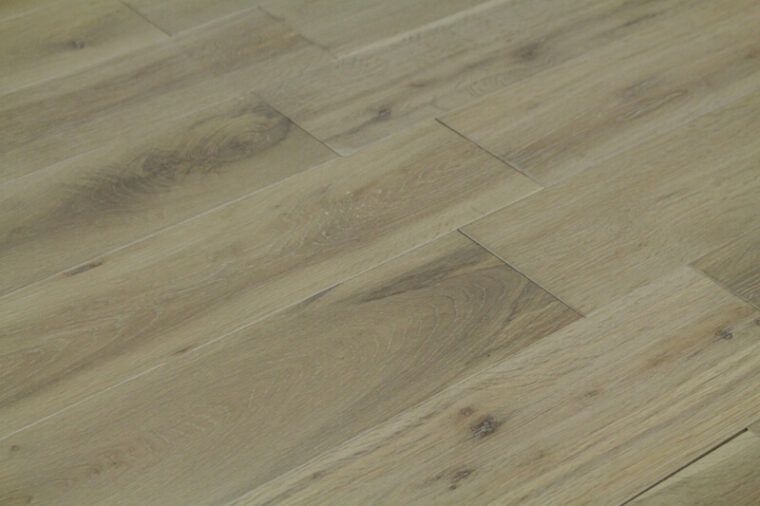 Parquet Massif Clipsable Parquet Chêne Clair Clipsable En Bois Massif Salin Parquet Massif Clipsable Parquet Chêne Clair Clipsable En Bois Massif Salin