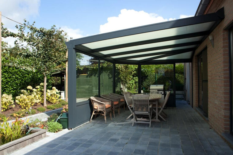 Pergola Fermée Pour Terrasse Veranclassic Pergola En Bois Ou En Aluminium