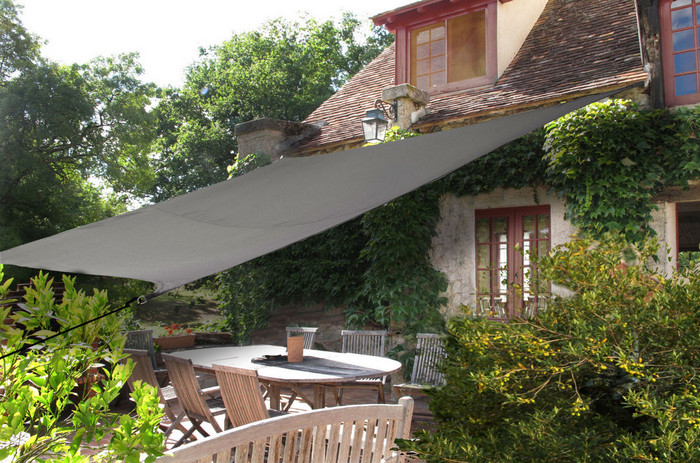 Solution Pour Ombrager Terrasse En Plein soleil Pourquoi Et Ment Installer Un Voile D’ombrage Sur La