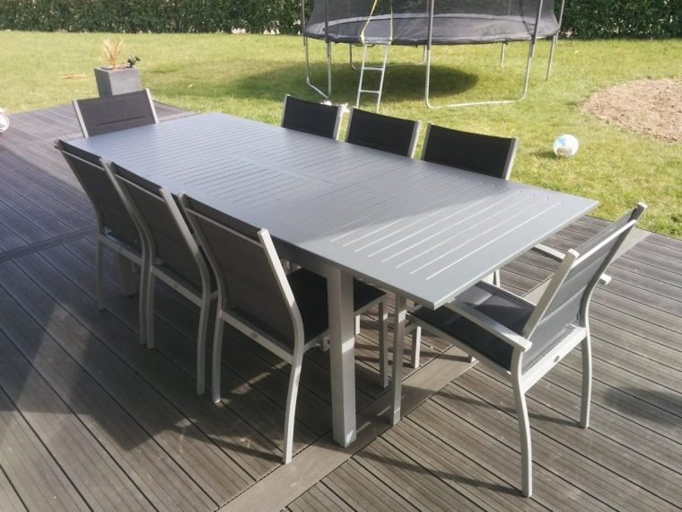 table de salon de jardin extensible