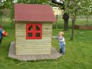 Cabane De Jardin Pour Les Enfants | Nos Rénos Décos avec Maison De Jardin Pour Enfants