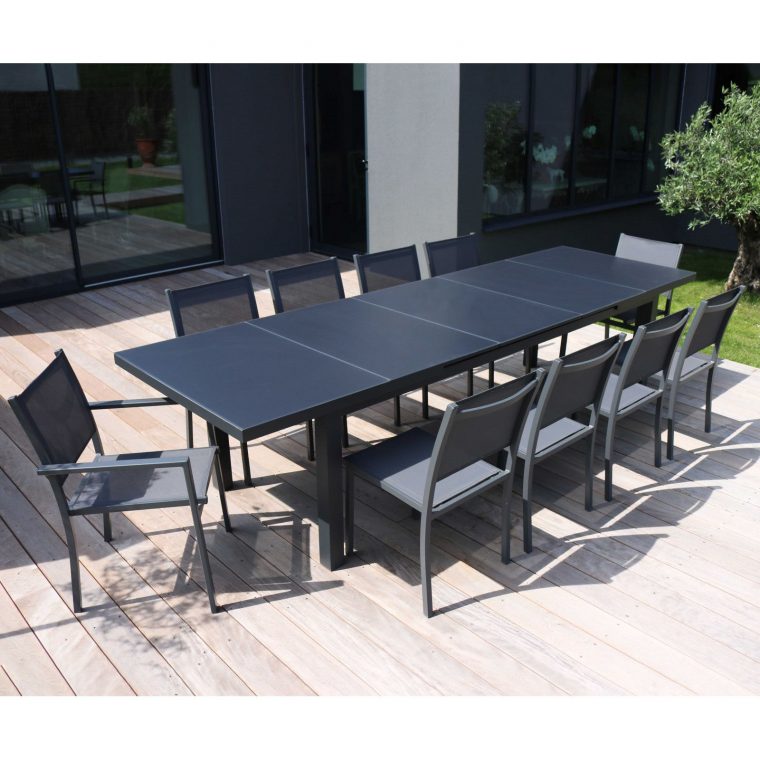 table de jardin pour 10 personnes