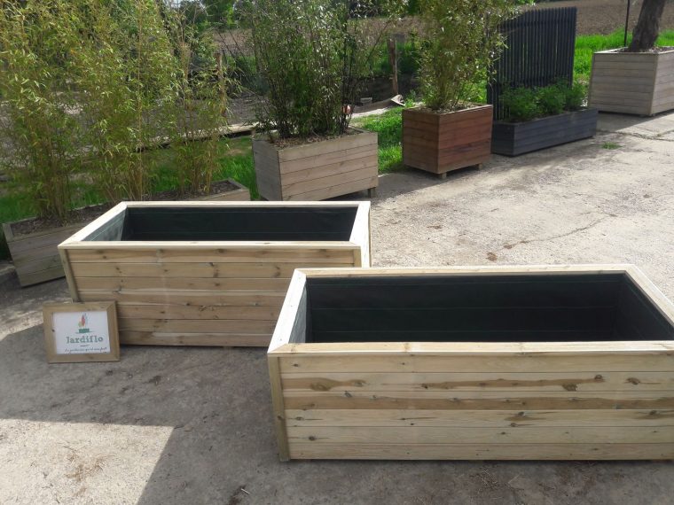 jardiniere en bois rectangulaire