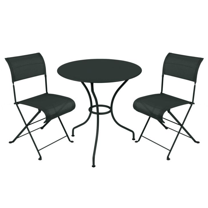 petite table ronde de jardin avec chaise