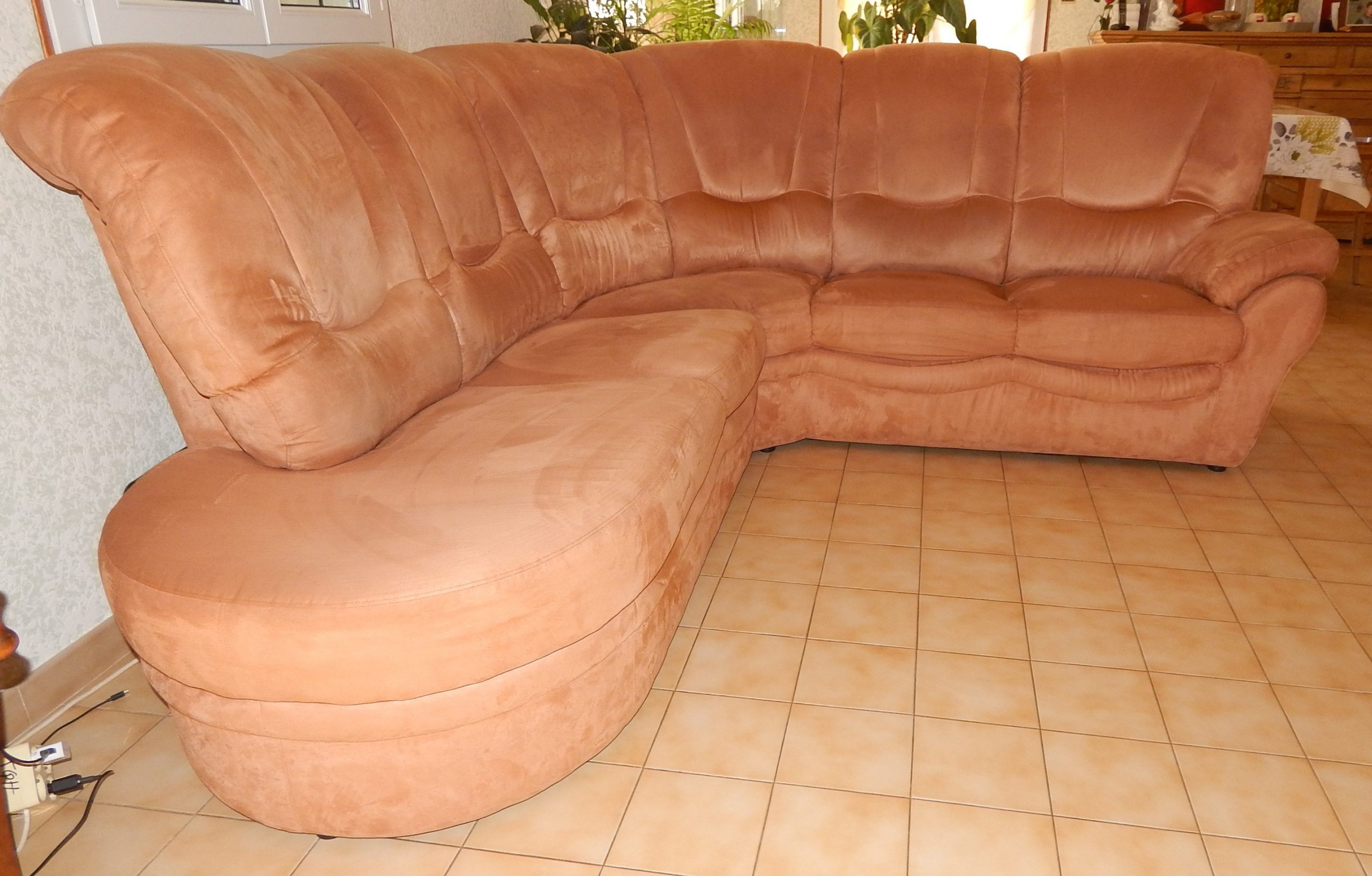 Achat Canape - Revendre-Meubles dedans Canap Chesterfield En Cuir En Vente En Argent Canadien