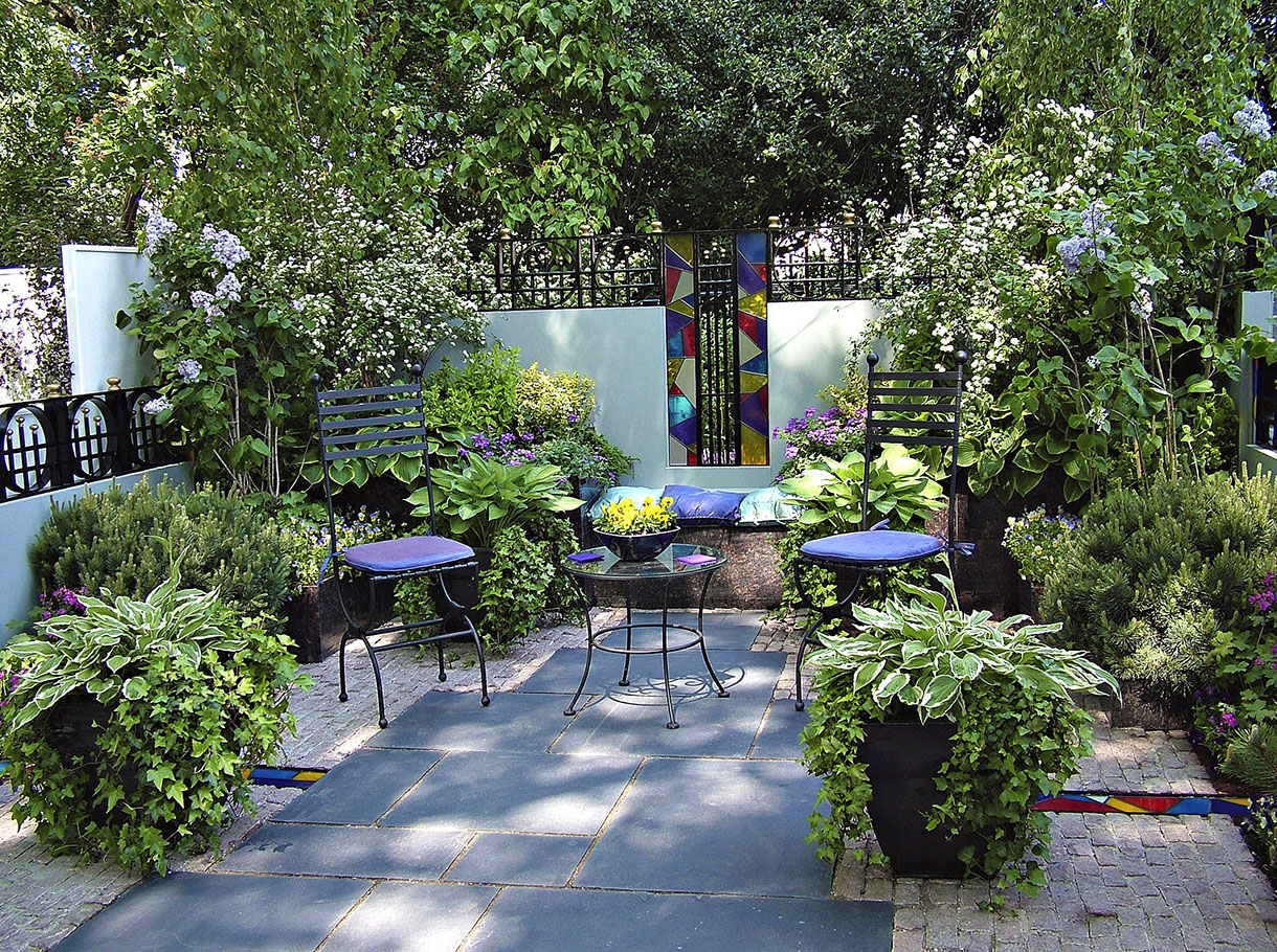 Amenagement Petit Jardin, Aménager Un Petit Jardin | Détente ... pour Aménagement Petit Jardin Avec Terrasse