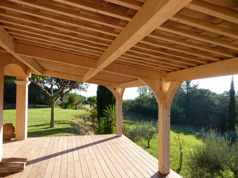 Appentis Et Auvent En Bois | Sur-Mesure | Déco Charpente à Auvent Bois Terrasse