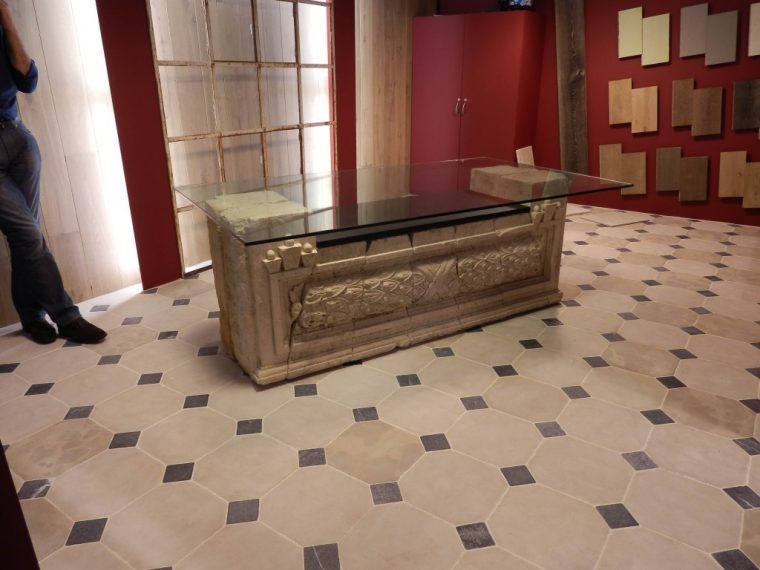 Carrelage Avec Cabochon | Venus Et Judes destiné Carrelage Avec Cabochon Villeroy Et Boch