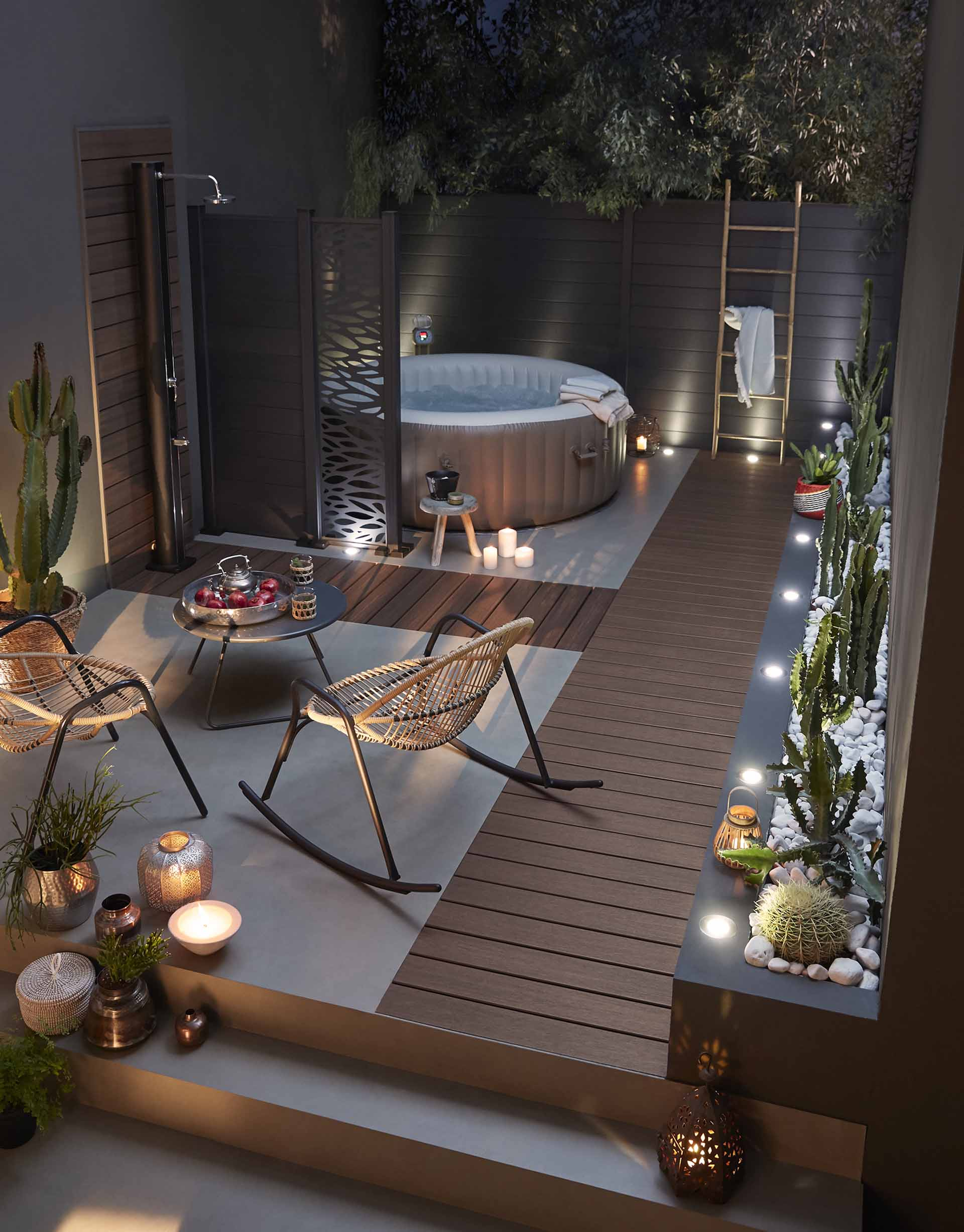 Comment Installer Un Jacuzzi Dans Son Jardin ? dedans Abri Spa Castorama