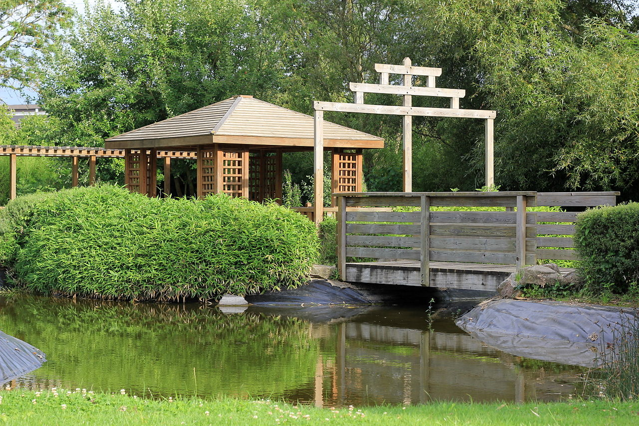 Datei:pavillon Du Jardin Japonais De Ludres.jpg – Wikipedia destiné Pavillon De Jardin