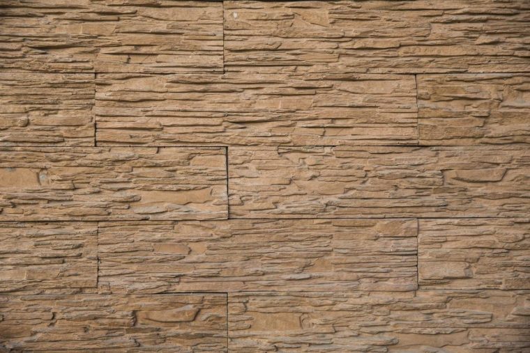 Étapes À Suivre Pour La Pose D'un Carrelage Mural Extérieur ... encequiconcerne Carrelage Mur Exterieur