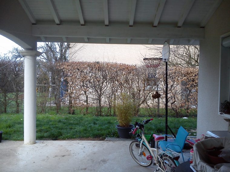 Fermer Un Côté De Terrasse Couverte - Linternaute tout Fermer Une Terrasse Avec Du Plexiglas Fermer Un Côté De Terrasse Couverte - Linternaute tout Fermer Une Terrasse Avec Du Plexiglas