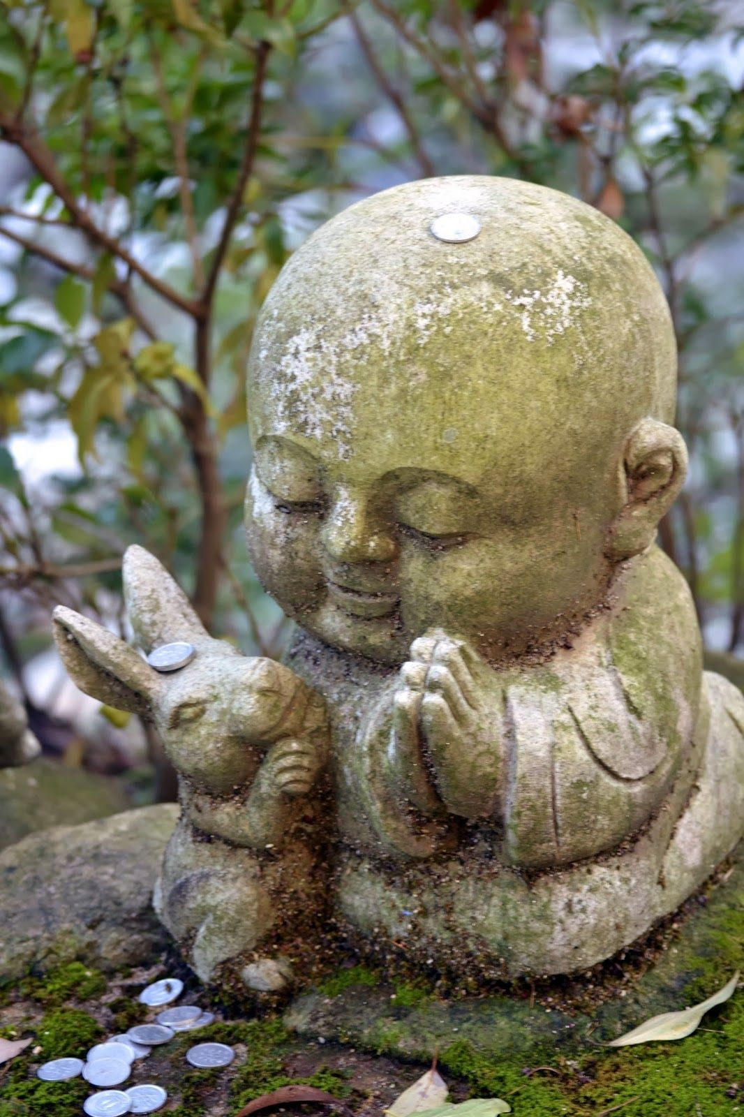 Funky Japan: Miyajima, L'ile Aux Daims | Art Japonais ... serapportantà Jardin Zen Bouddha Avec Pierres Portes Bonheurs