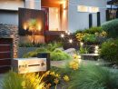 Idée Aménagement Jardin Devant Maison Moderne, Chic Et ... avec Aménager Parterre Devant Maison