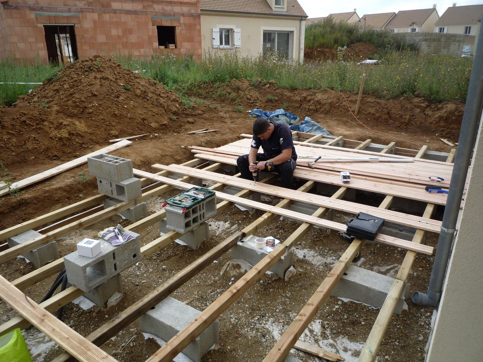 La Terrasse Suite... - Le Blog De Notre Construction Avec ... avec Construire Terrasse Bois Sur Parpaing