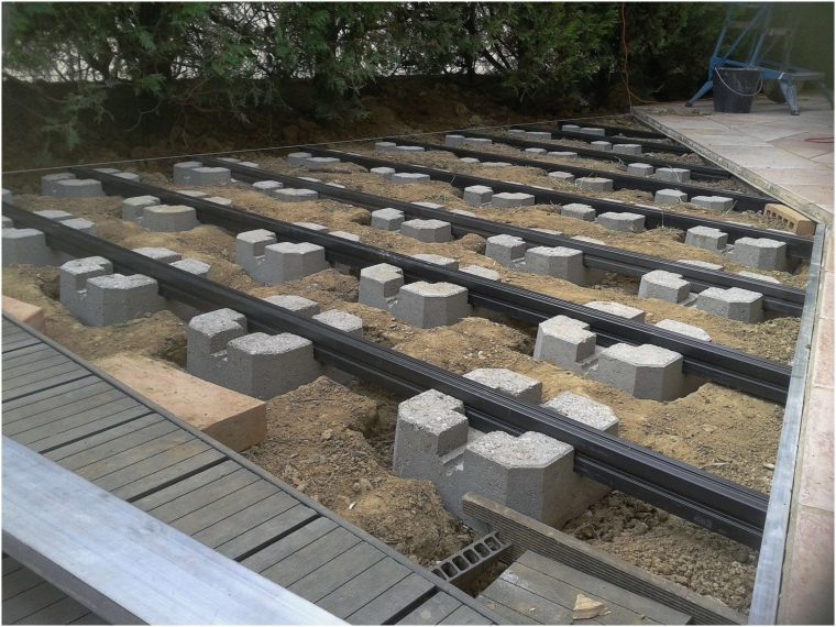 Lambourde Bois Brico Depot – Gamboahinestrosa dedans Plot Terrasse Reglable Brico Depot