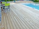 Lames Lisses Ou Rainurées, Quel Type De Lame Choisir? destiné Bois Pour Terrasse Exterieur Exotique Pour Piscine