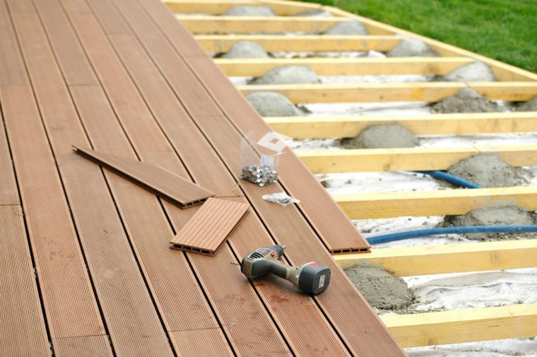 Méthode Pour Bien Construire Une Terrasse En Bois avec Comment Construire Une Terasse En Bois Tous De Seul