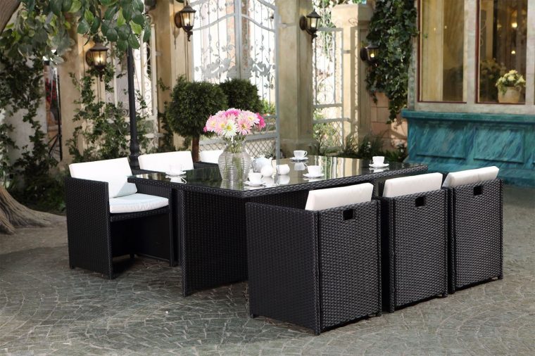 Miami 6 Noir/blanc serapportantà Table Et Fauteuil De Jardin En Rsine Tresse Miami 6 Noir/blanc serapportantà Table Et Fauteuil De Jardin En Rsine Tresse