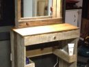 Pallet Dressing Tables With Mirror | Coiffeuse En Bois ... avec Coiffeuse En Bois De Palette