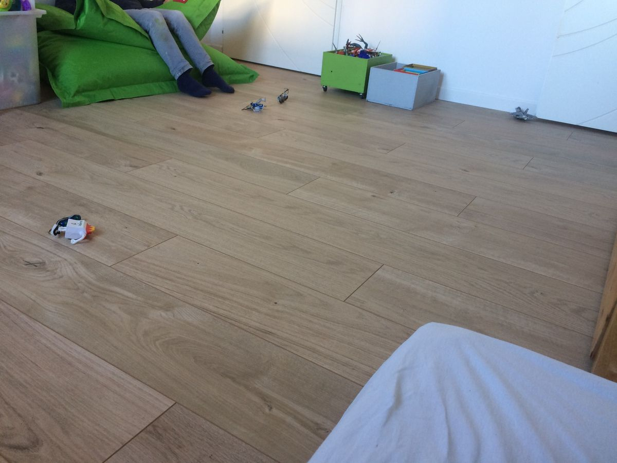 Parquet Stratifie Gamme Colours Castorama Ma Maison De Ville Encequiconcerne Parquet Flottant Castorama Idees Conception Jardin Idees Conception Jardin