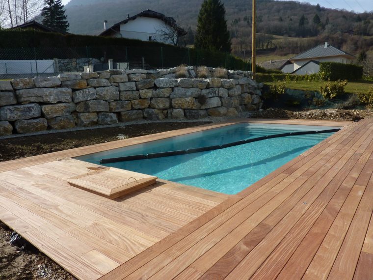 Quelle Essence De Bois Pour Mon Tour De Piscine ? pour Bois Exotique Piscine