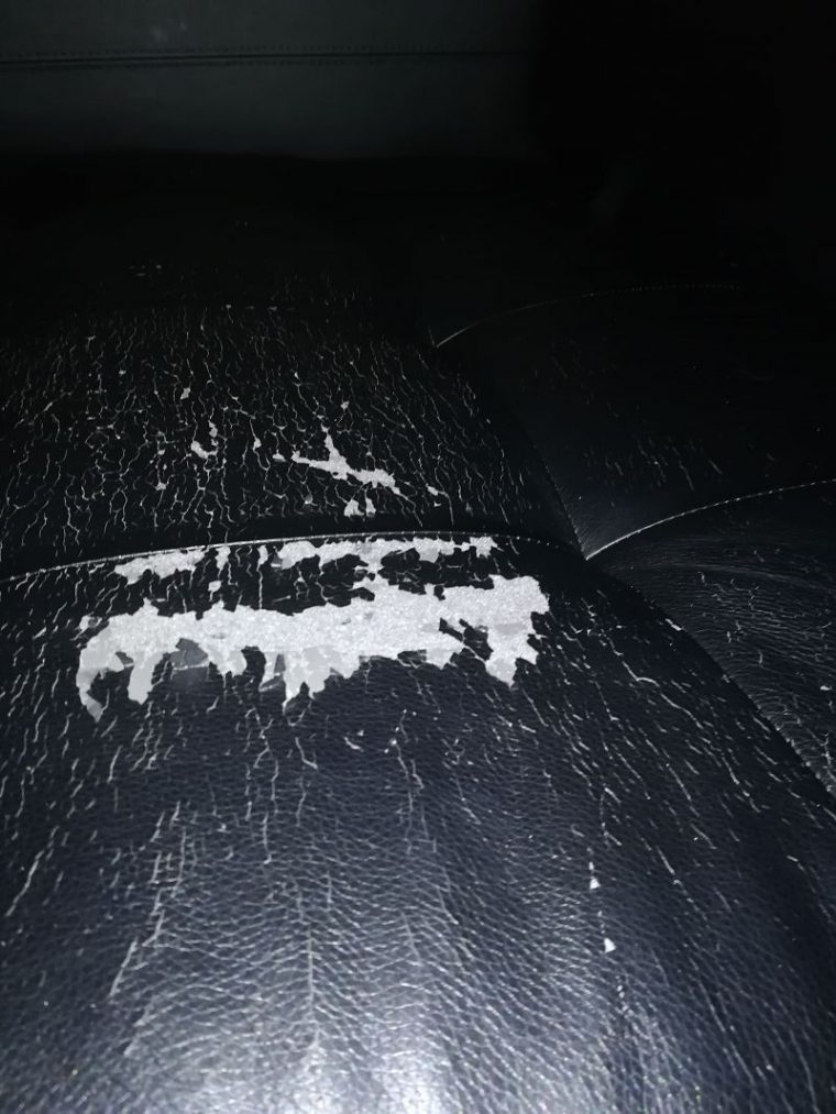 Réparation Canapé Simili Cuir | Sofolk destiné Reparation Canape Simili Cuir