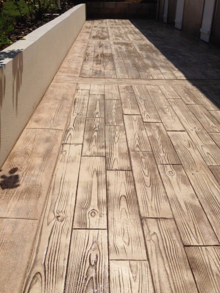 Terrasse Béton Imprimé "bois" | Terrasse Beton Imprimé ... destiné Dalle Béton Terrasse Imitation Bois Terrasse Béton Imprimé "bois" | Terrasse Beton Imprimé ... destiné Dalle Béton Terrasse Imitation Bois