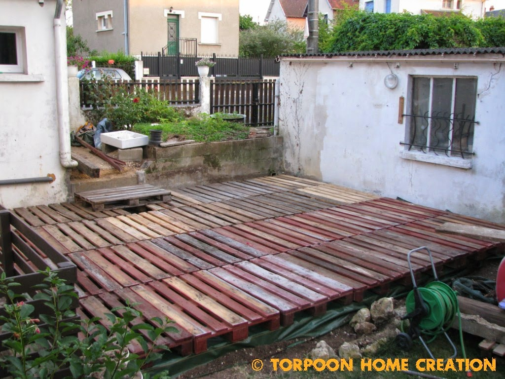 Torpoon Home Creation: Terrasse En Palettes Et Salon D'été concernant Terrasse En Palette Sur Dalle Béton