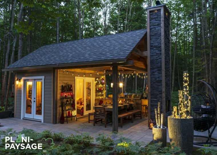 Un Pavillon De Jardin Multifonctionnel - Plani-Paysage destiné Pavillon De Jardin 4 Saisons