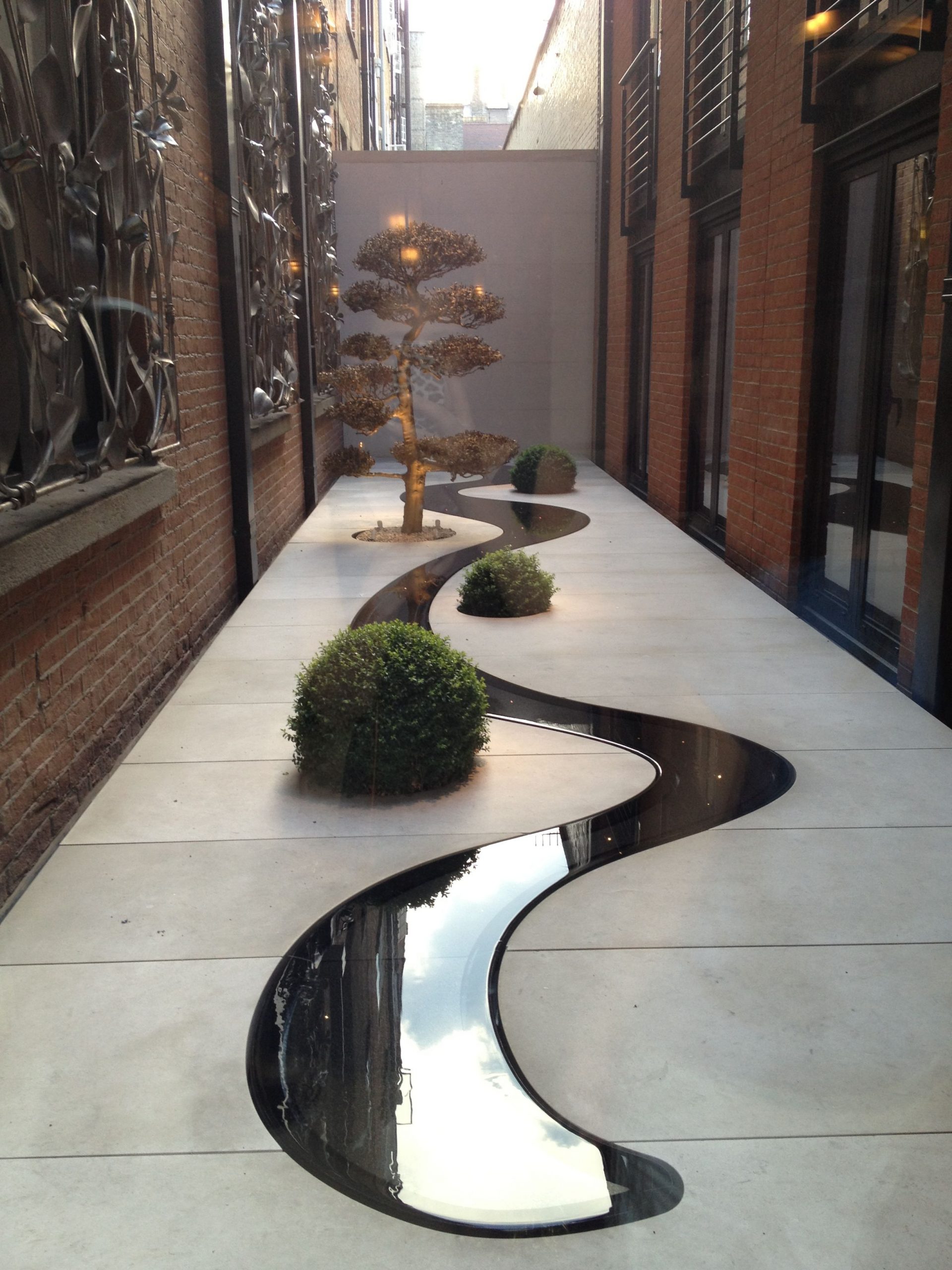 Zen Garden....in The Middle Of Mayfair. Is This A New ... encequiconcerne Parterre Zen