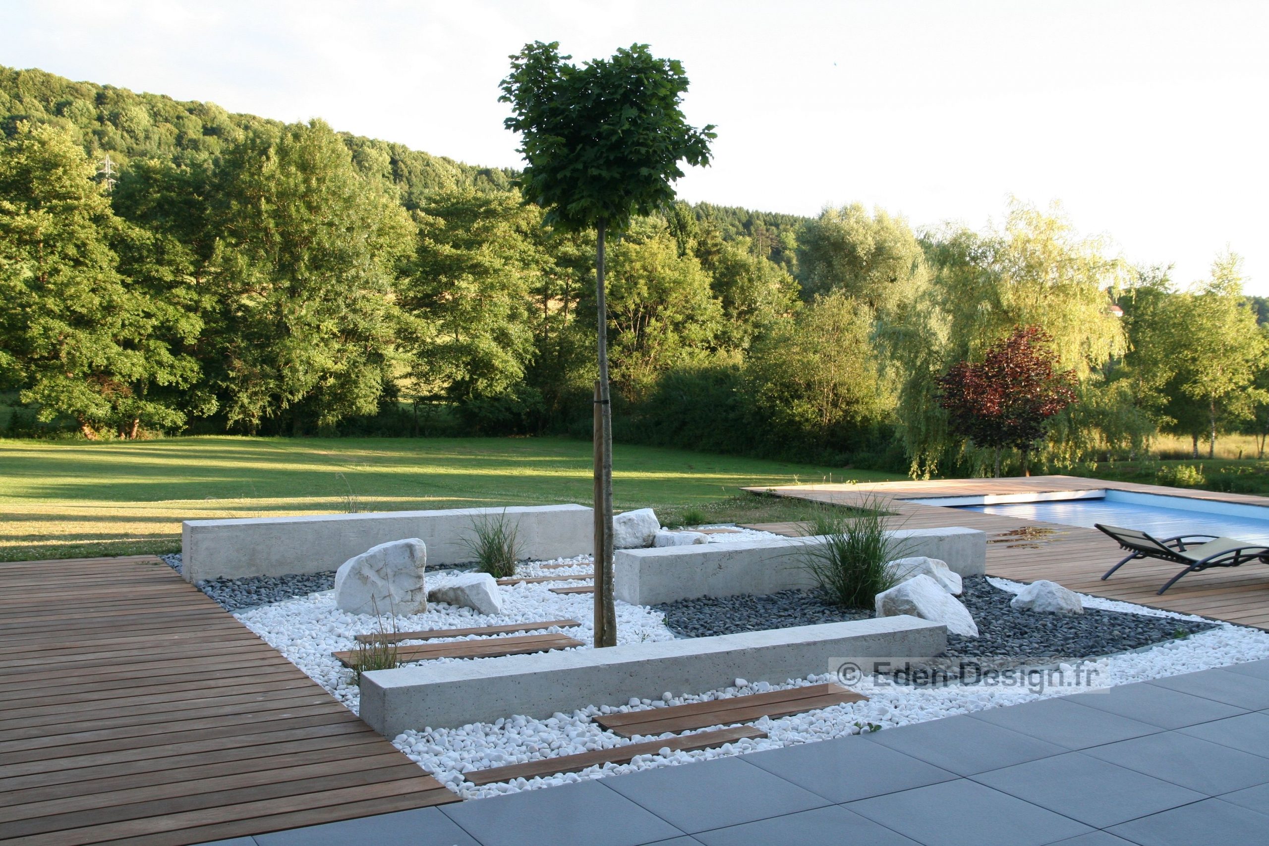 Aménagement Extérieur Entre Deux Terrasses Bois Et Une ... destiné Architecte Exterieur Jardin