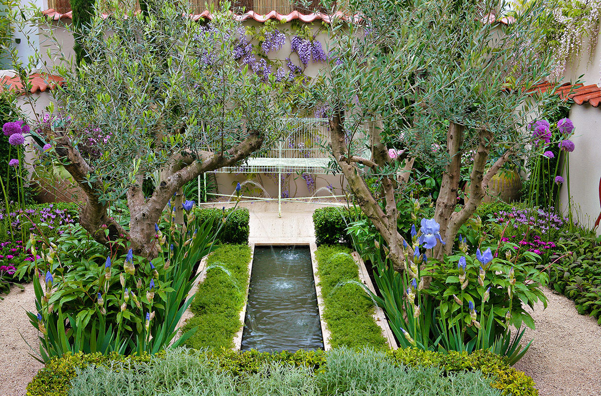 Amenagement Petit Jardin, Aménager Un Petit Jardin | Détente ... encequiconcerne Exemple De Jardin Méditerranéen