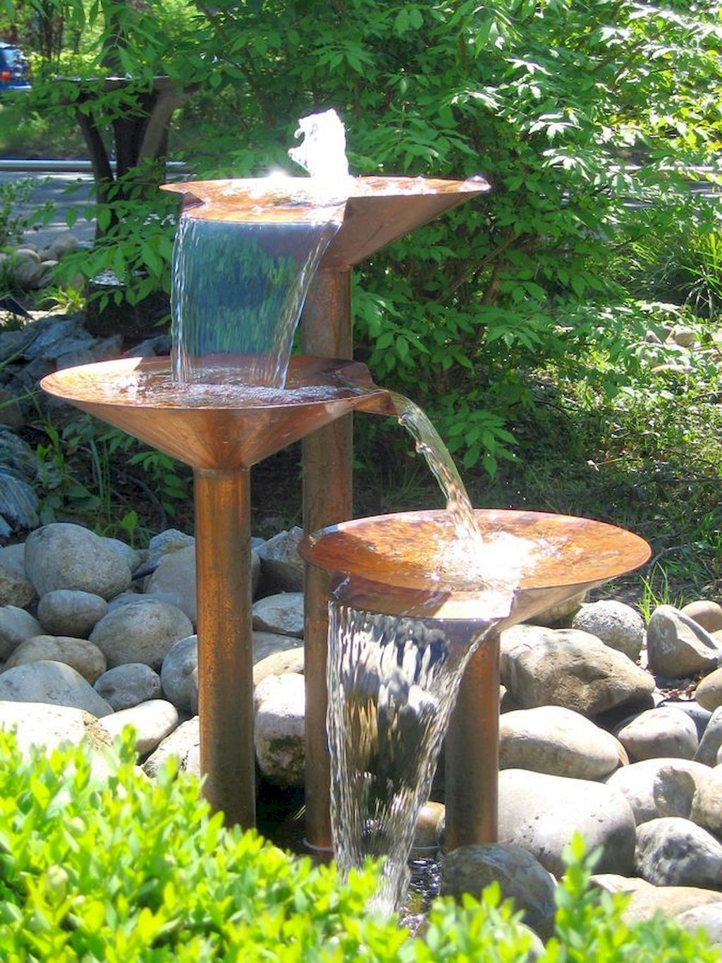 Awesome Garden Fountains That Will Steal The Show | Fontaine ... intérieur Fontaine De Jardin Moderne