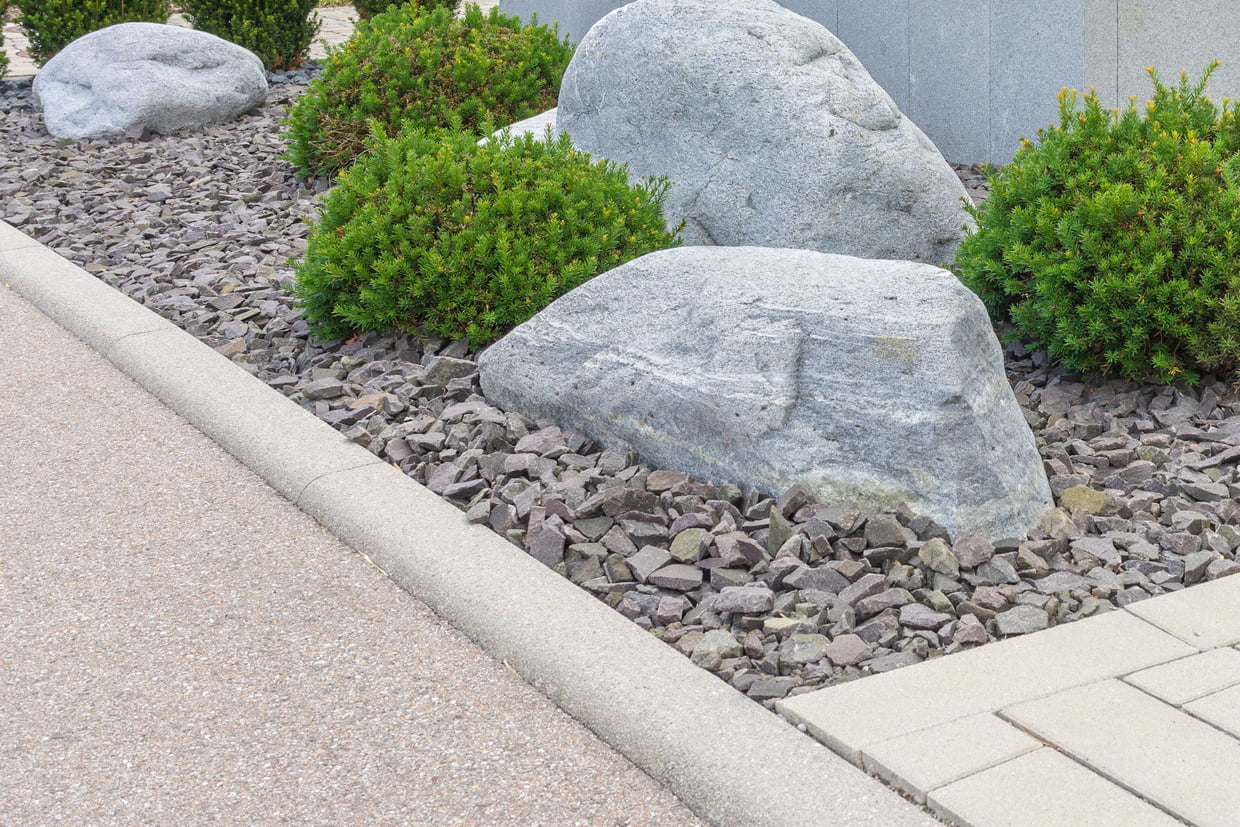 Bordure P1 : Comment La Poser En Quelques Étapes dedans Bordure De Jardin Beton 1M