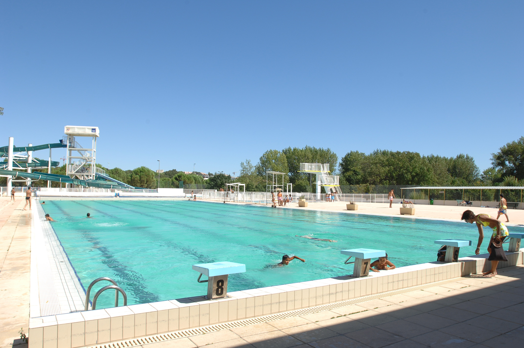 Centre Nautique Neptune À Montpellier | Montpellier ... serapportantà Neptune Piscine