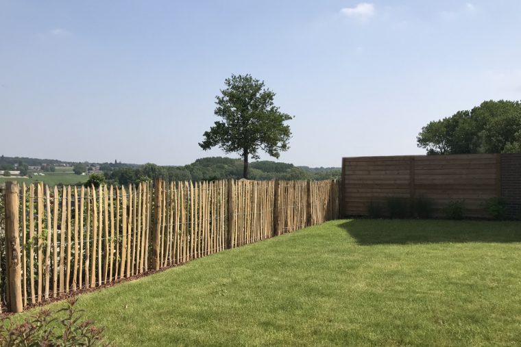 Clôture Châtaignier: S Sur La Pose &amp; Prix Des Ganivelles intérieur Cloture Jardin Chataignier